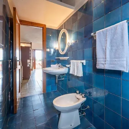 Apartment Mit Garten, Grill Und Terrasse Olbia