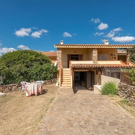 Apartment Mit Garten, Grill Und Terrasse